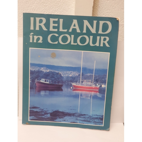 350 - Picturesque Book Ireland In Colour