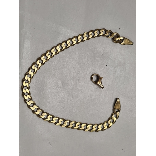 02Y - 9ct solid gold bracelet 11.grams