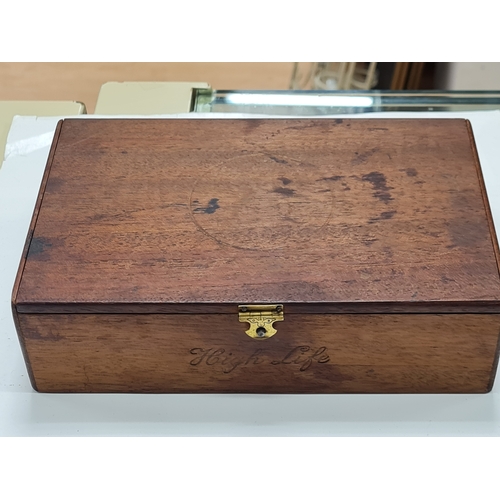 311 - Vintage cigar box