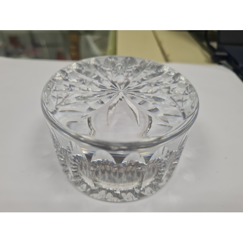 152A - Very heavy crystal paperweight