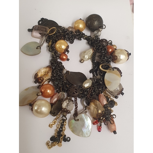 170 - Charm bracelet