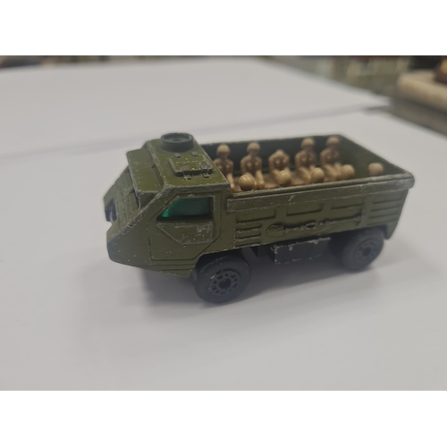 005 - Matchbox superfast Personnel carrier 1978