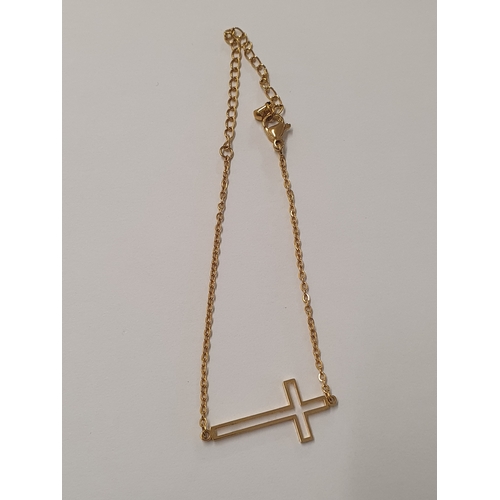 189 - Beautiful Cross Pendant bracelet