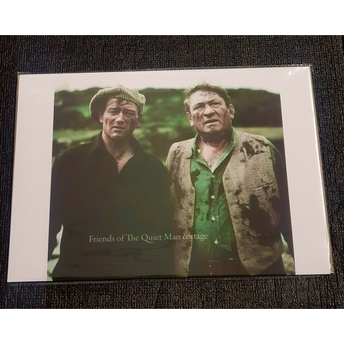 628 - A4 High Gloss Print In Protective sleeve and Cardboard Backing The Quiet Man