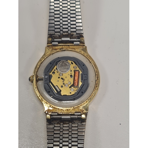 28Y - Vintage rotary watch needs new back