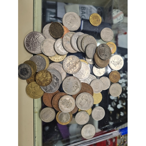 155T - Joblot of vintage coins foreign