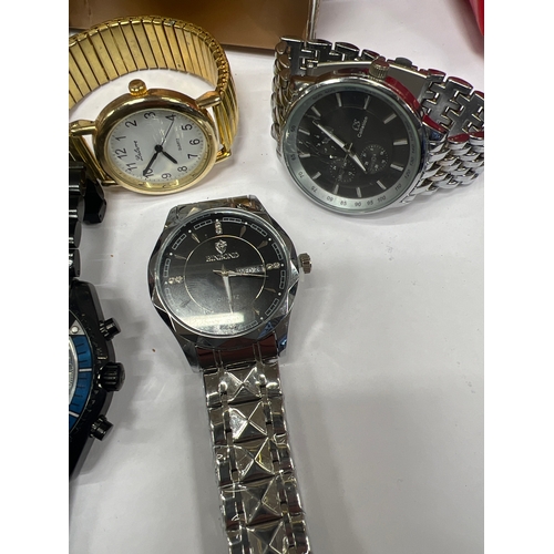 7V - Watch lot