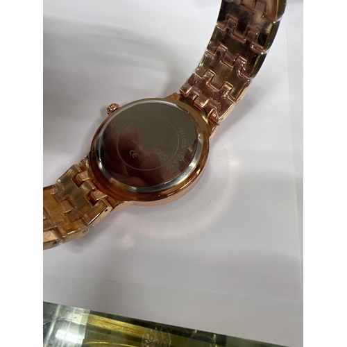 008H - Michael kors watch