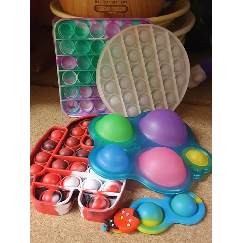 81H - Collection of stress reliever poppit toys