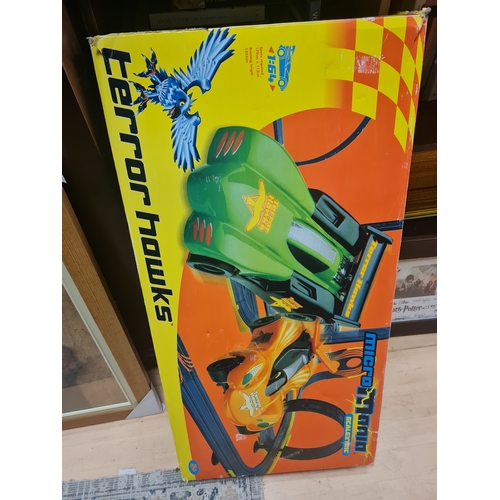 001X - Large terror hawks micrp mania scalextric 
Complete