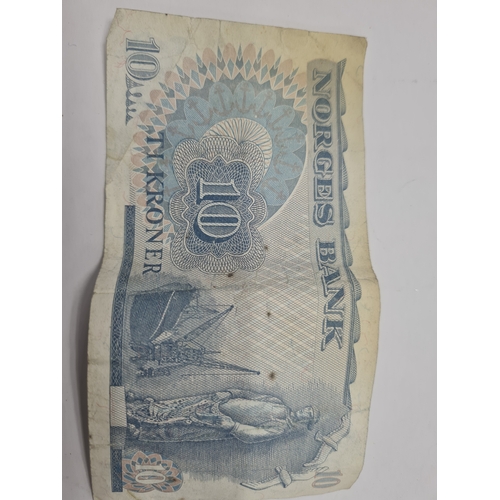 0074E - Vintage bank note