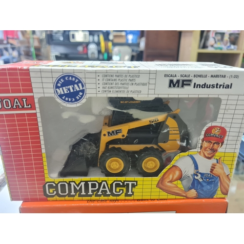 074F - JOAL COMPACT: MF INDUSTRIAL, SKID LOADER (1:32 DIE CAST. MINI LOADER)