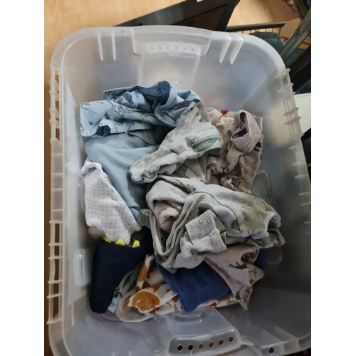 234L - Joblot of baby clothes