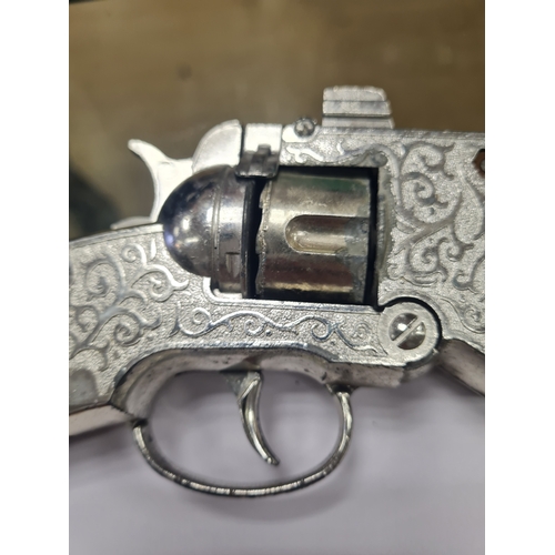 7U - Trail blazer vintage metal gun