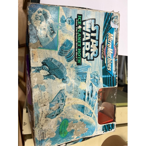 7Y - Vintage stars micro machines ice planet