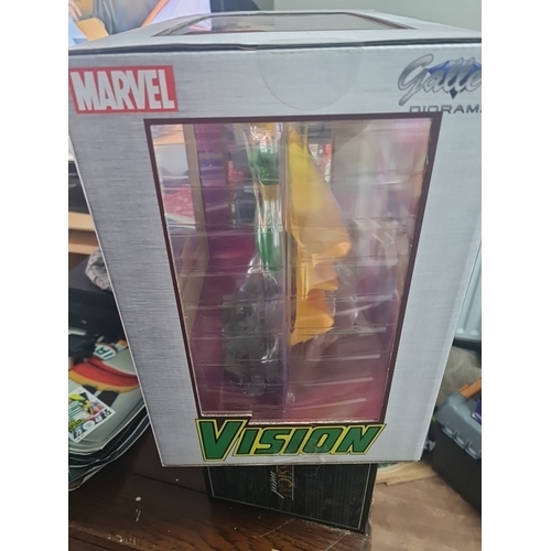 288 - Diamond Gallery - Vision - Gallery Marvel PVC Diorama Statue NEW IN BOX