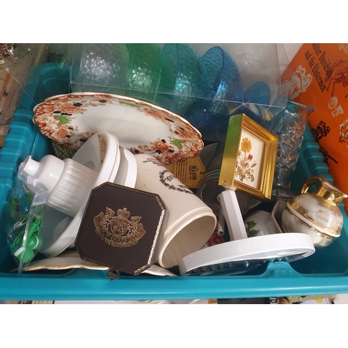 11H - Boxlot of mixed items