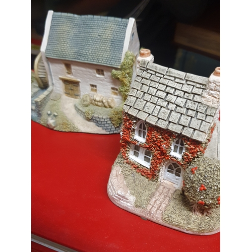 43G - Lovely collection of cottage pieces lilliput lane and irish heritage