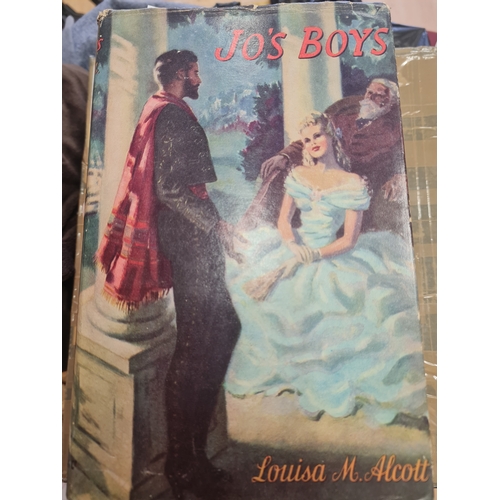 016S - Vintage jo's boys hardback