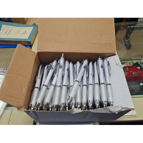 018T - Joblot of pens