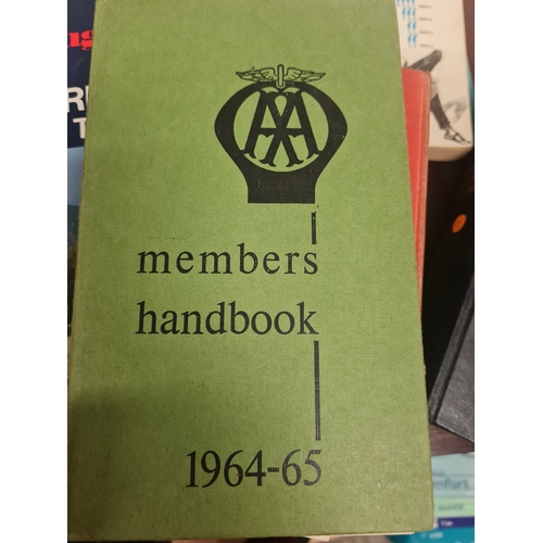 19O - Aa members handbook vintage