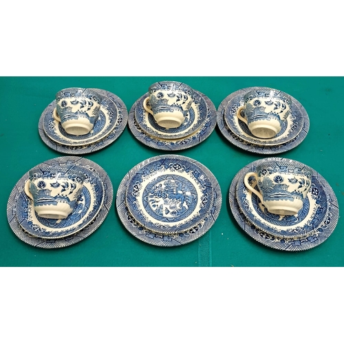 2G - Barratts Of Staffordshire 17pc