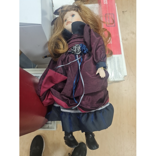 4S - H samuel Christmas limted edition doll