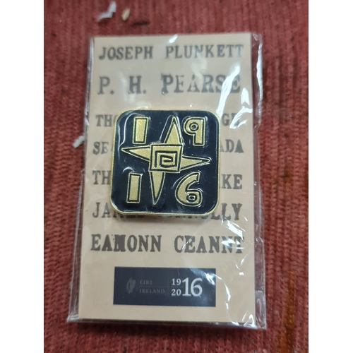 9L - Padraig pearse badge