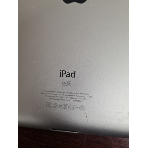 3R - Ipad 64gd