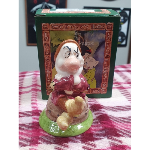 18 - Royal Doulton Walt Disney Classics Snow White And The Seven Dwarfs Grumpy Boxed SW11