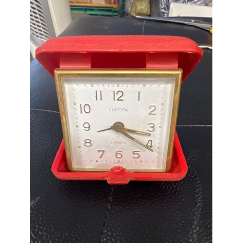 99 - Vintage europa pocket clock cased