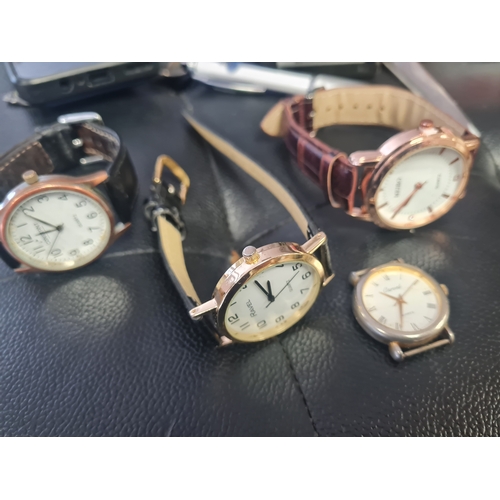 124 - Joblot of watches