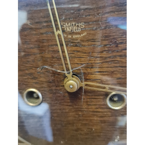 3F - Vintage Enfield smiths mantle clock