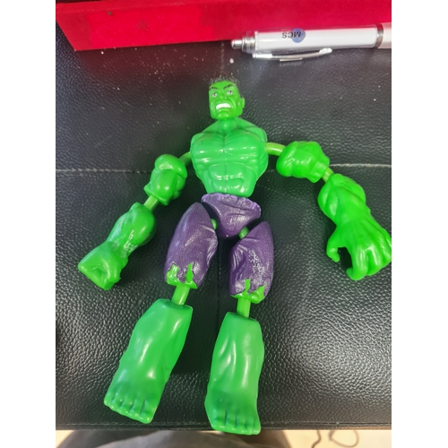 181 - Large hulk figure