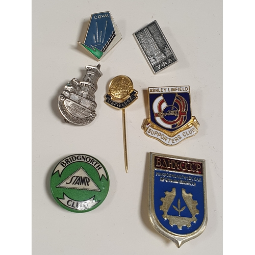 340 - Collection of badges etc