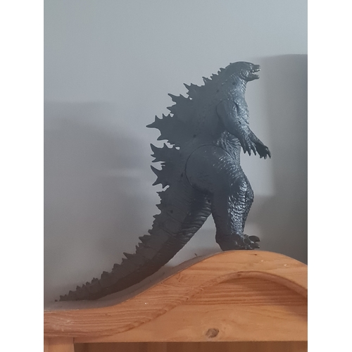 6Y - Large godzilla figure