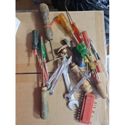 2I - Vintage tool lot