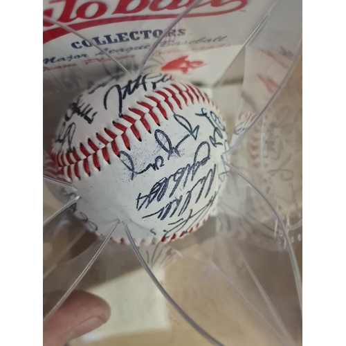 015K - Boston red sox signed ball