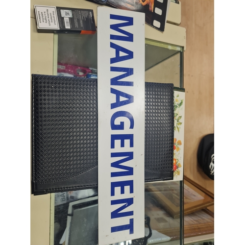 021A - Management sign