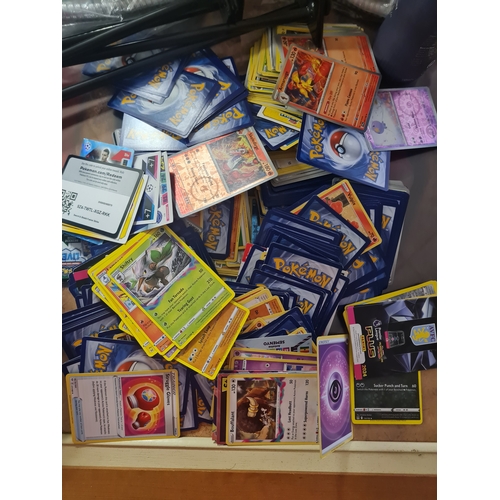 07X - Monster lot of pokemon cards lot etc