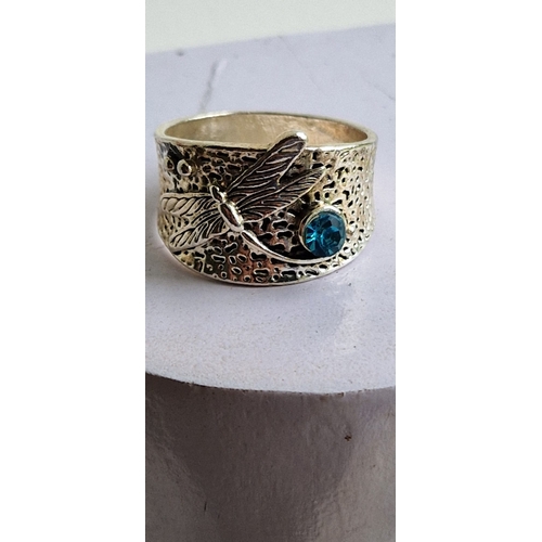 2H - Large ring with blue Topaz size W 1/2