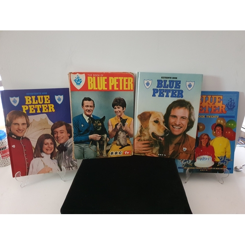 605 - Vintage Blue Peter Annuals