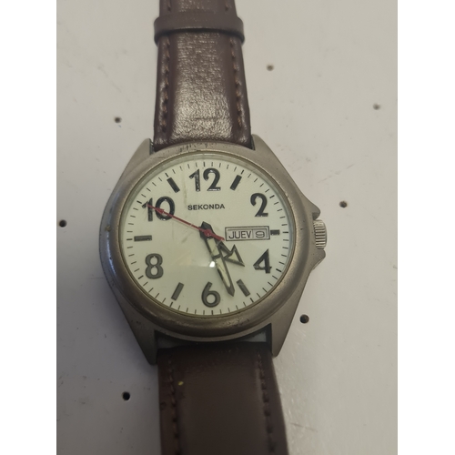 027 - Vintage sekonda gents watch