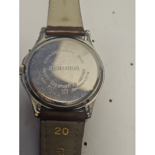 129 - Vintage sekonda watch