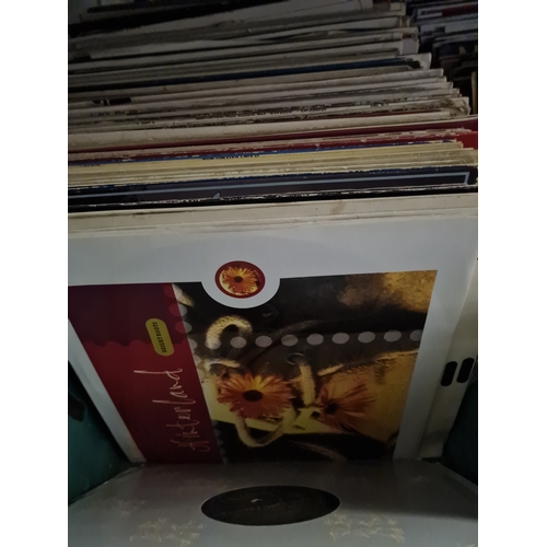 019O - Huge lot of vintage records vinyl