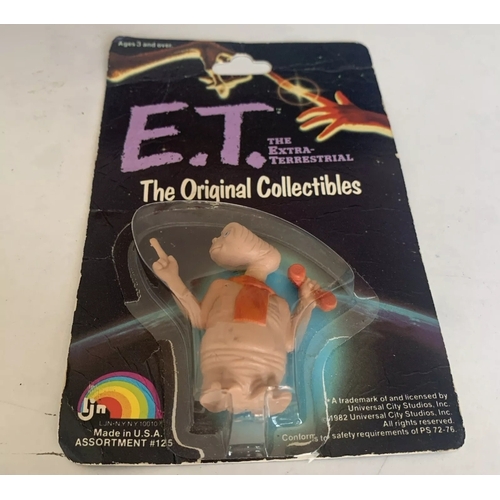 3X - 1982 VINTAGE E.T. EXTRA TERRESTRIAL - THE ORIGINAL COLLECTIBLES 2.5” LJN FIGURE