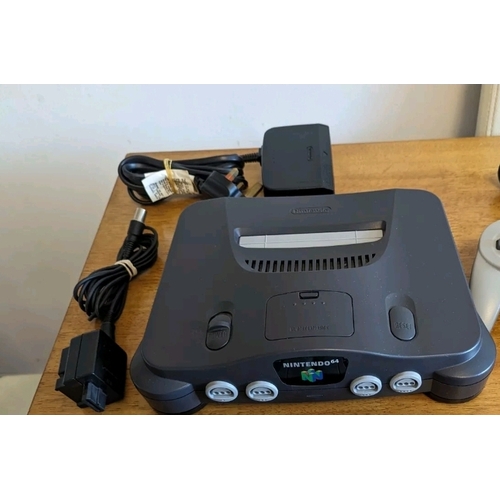 81 - N64 console working