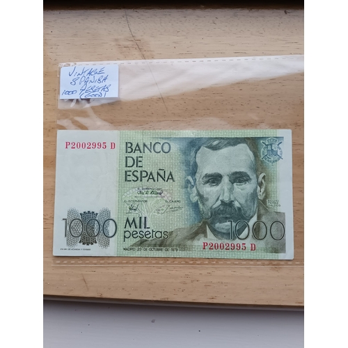 196 - Vintage spanish 1000 pesetas