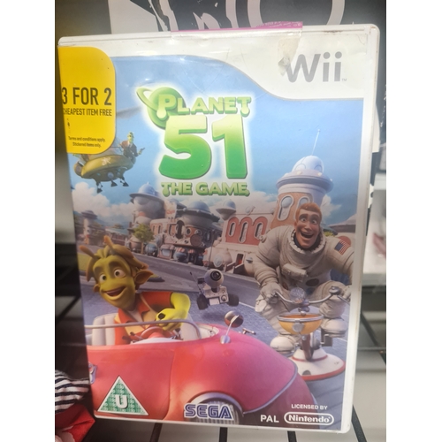 258 - Wii game planet 51