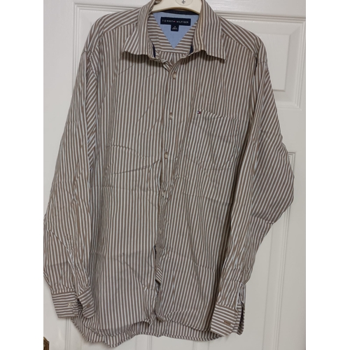 291 - Tommy Hilfiger shirt medium